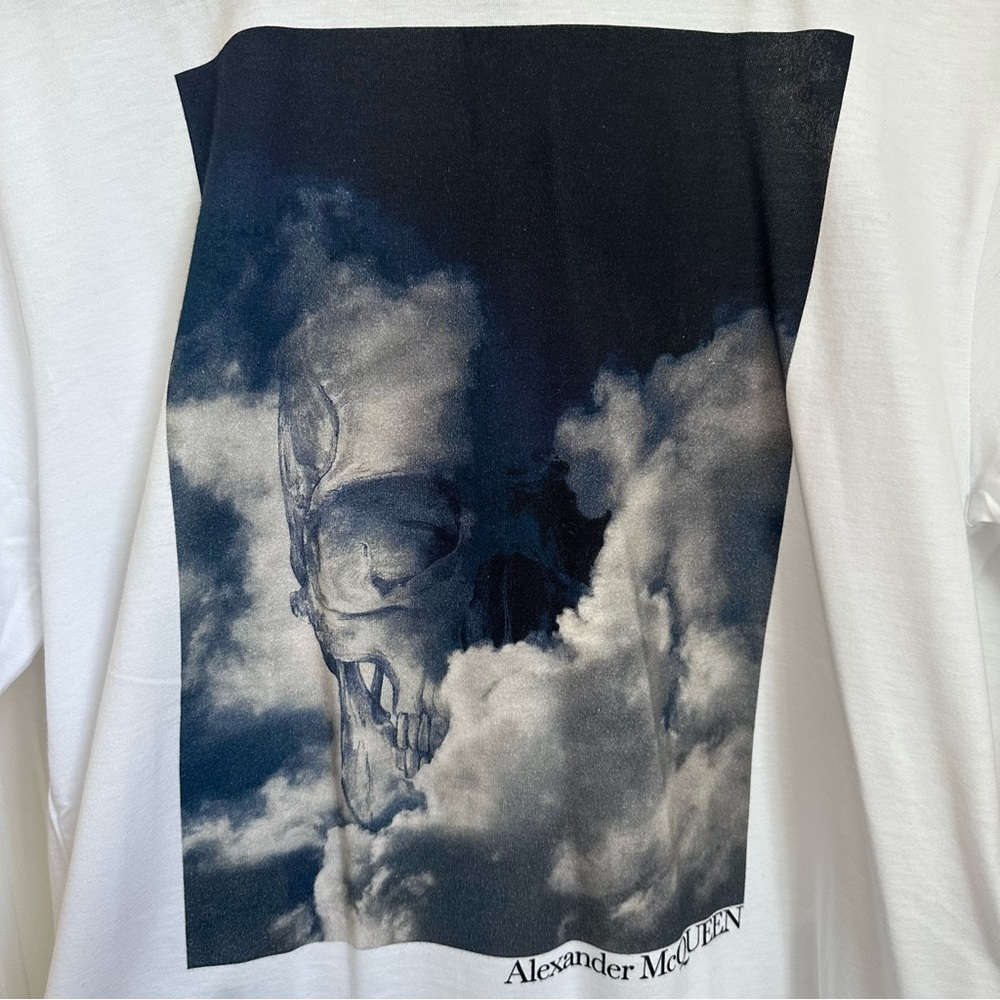SOLD! NWT Alexander McQueen Graphic Printed Crewneck T-Shirt Size: IT40 165/88A - Picture 10 of 16